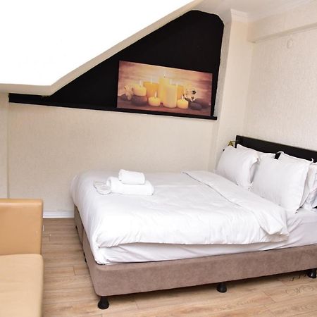 Mates Istiklal Suites 伊斯坦布尔 外观 照片