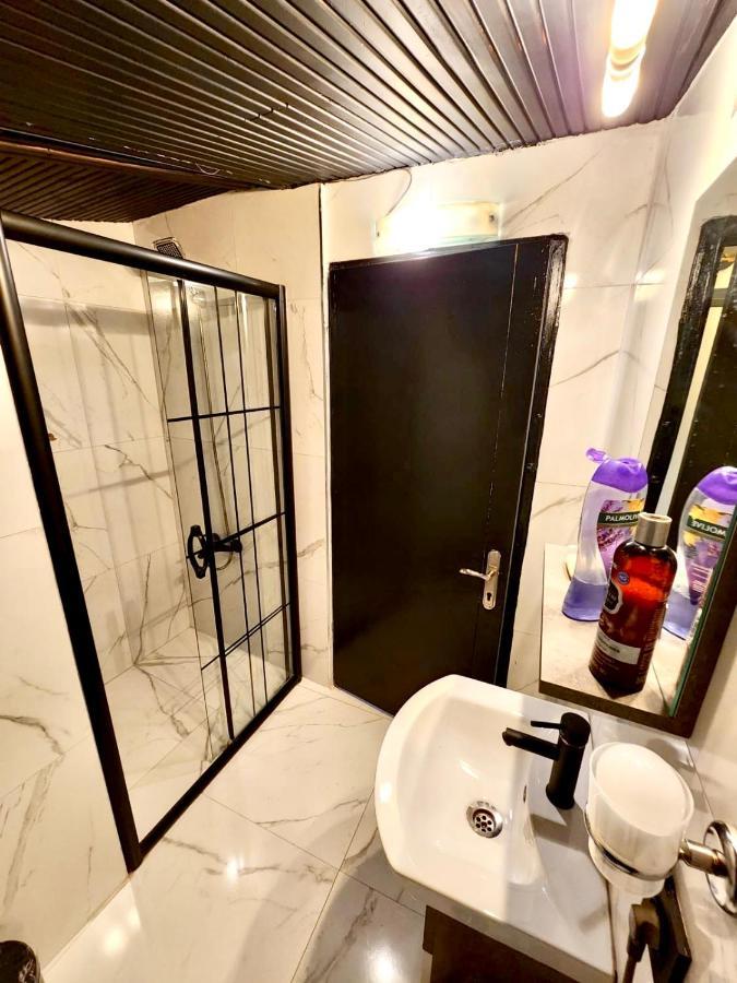 Mates Istiklal Suites 伊斯坦布尔 外观 照片