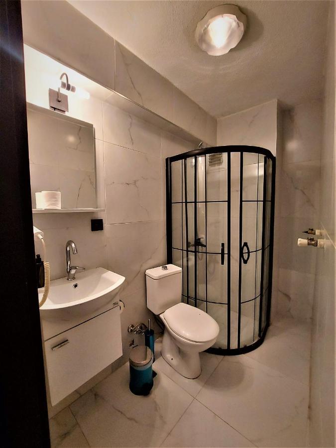 Mates Istiklal Suites 伊斯坦布尔 外观 照片