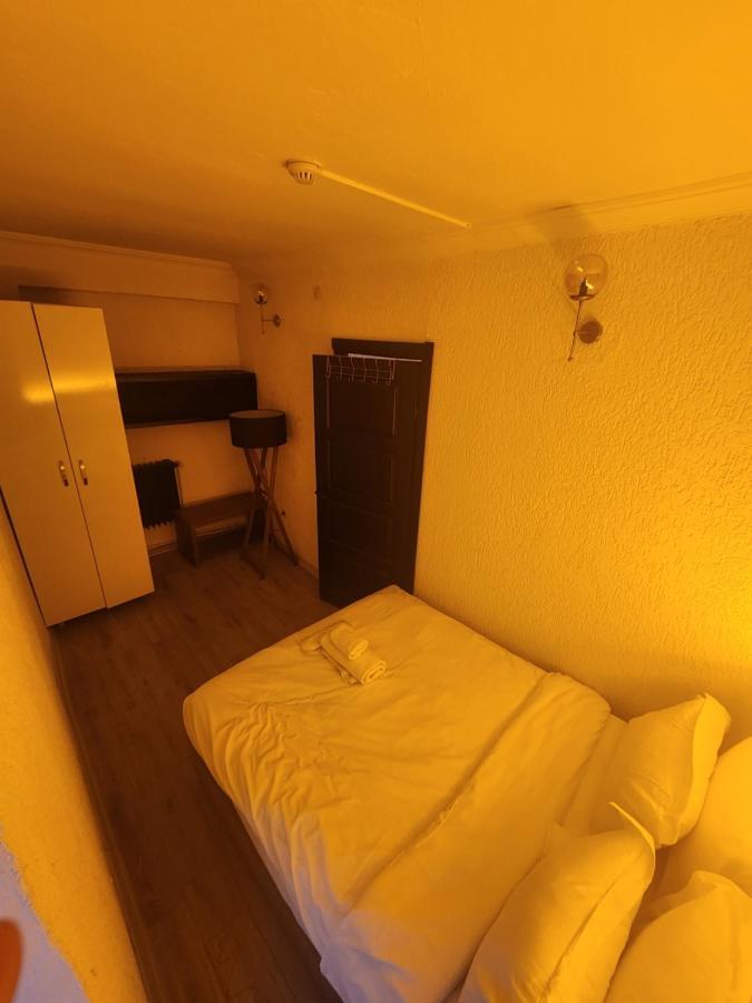 Mates Istiklal Suites 伊斯坦布尔 外观 照片