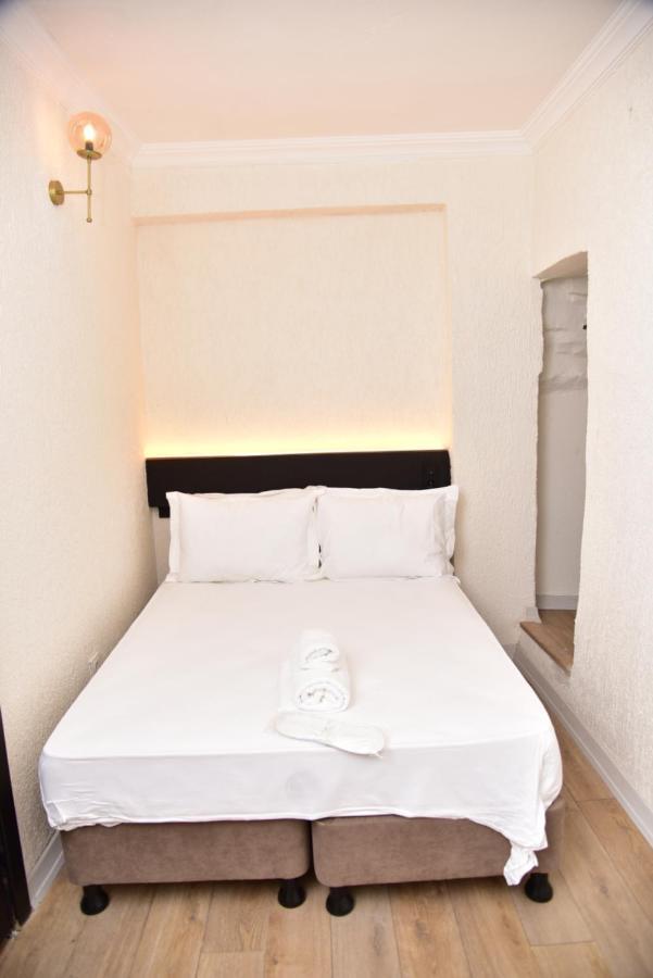 Mates Istiklal Suites 伊斯坦布尔 外观 照片