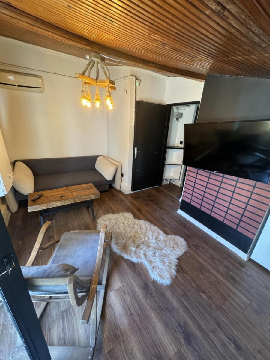 Mates Istiklal Suites 伊斯坦布尔 外观 照片
